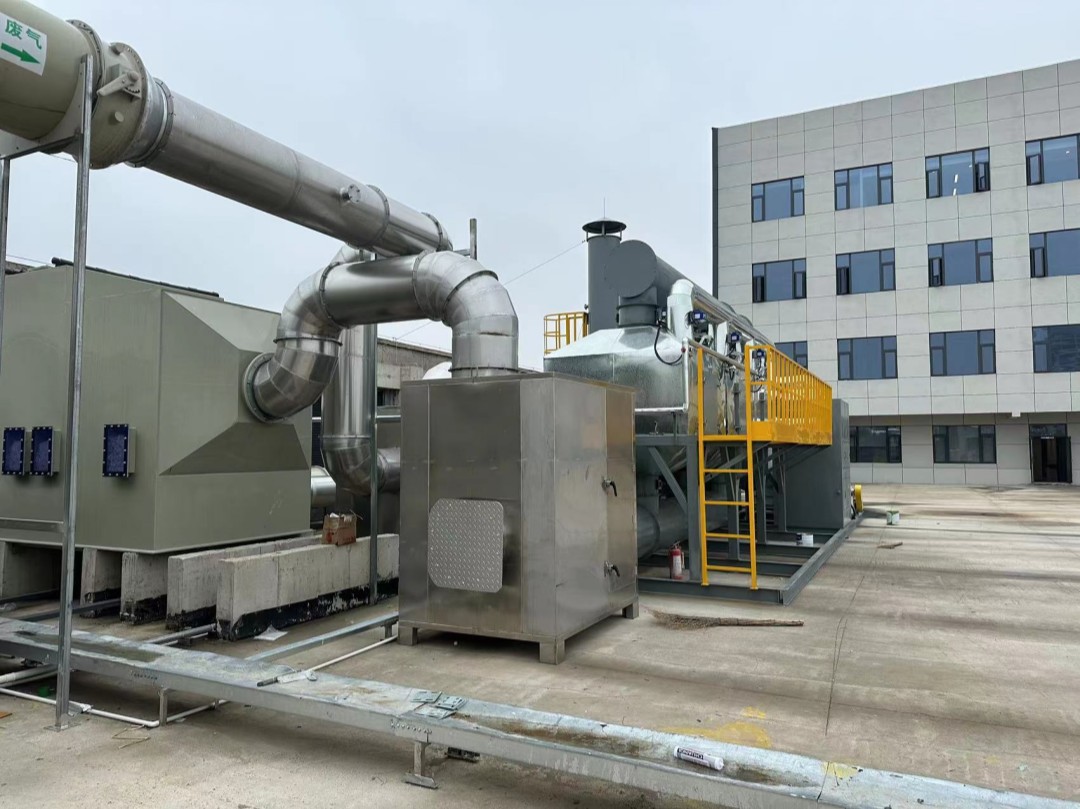 卧式喷淋塔+活性炭吸脱附催化燃烧